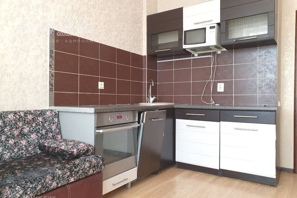 Продаётся 2-комнатная квартира, 67.2 м²