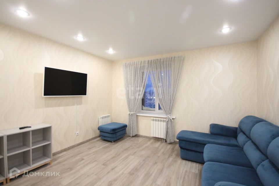 Продаётся 2-комнатная квартира, 70.3 м²