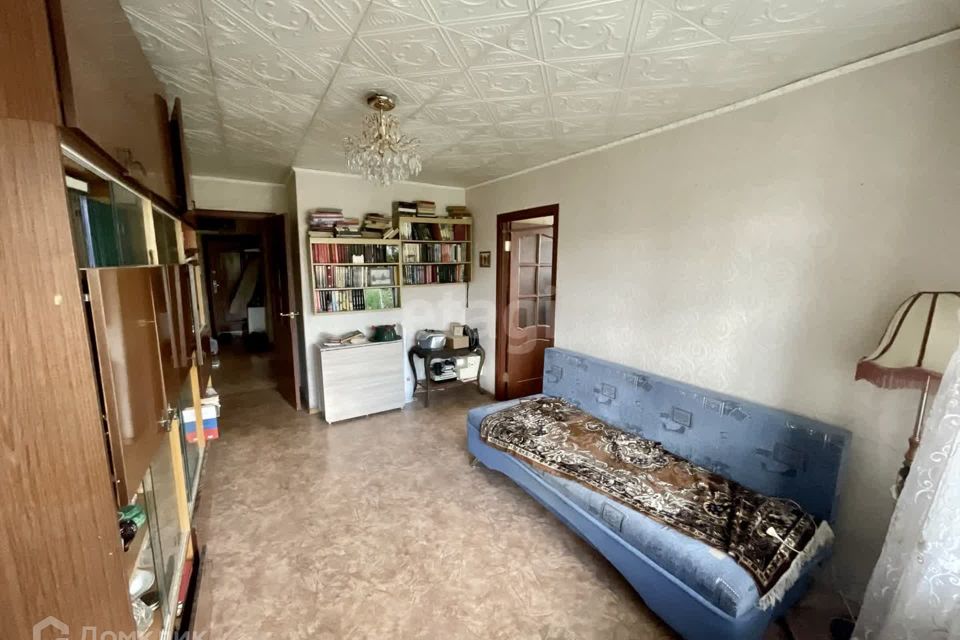 Продаётся 3-комнатная квартира, 49.4 м²