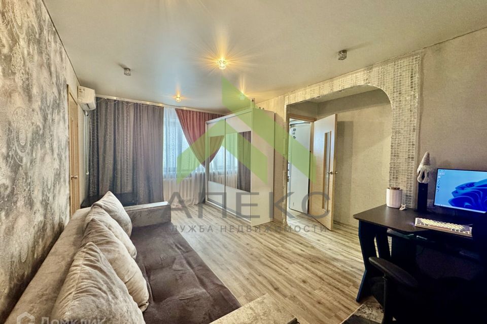 Продаётся 2-комнатная квартира, 42.3 м²