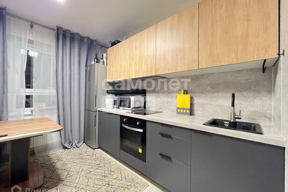 Продаётся 1-комнатная квартира, 38.5 м²