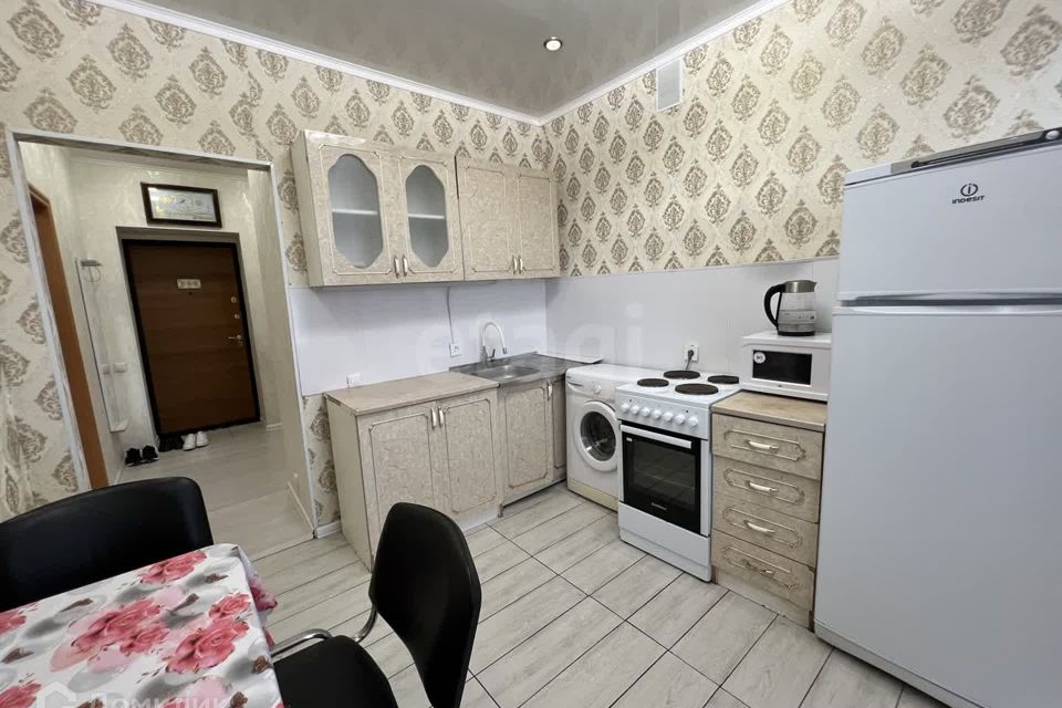 Сдаётся 1-комнатная квартира, 35 м²