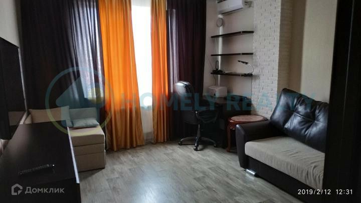 Сдаётся 1-комнатная квартира, 38 м²