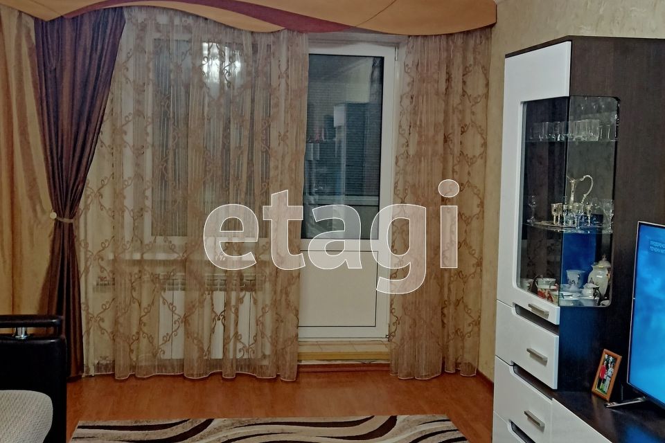 Продаётся 3-комнатная квартира, 90.6 м²