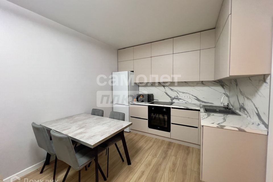 Сдаётся 2-комнатная квартира, 59 м²