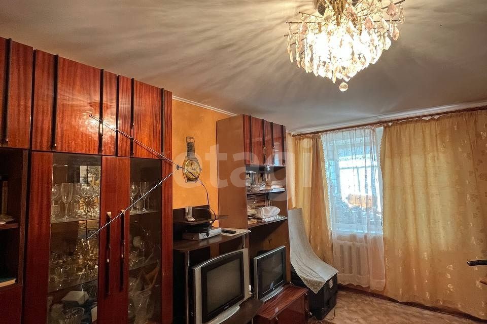 Продаётся 3-комнатная квартира, 61.5 м²