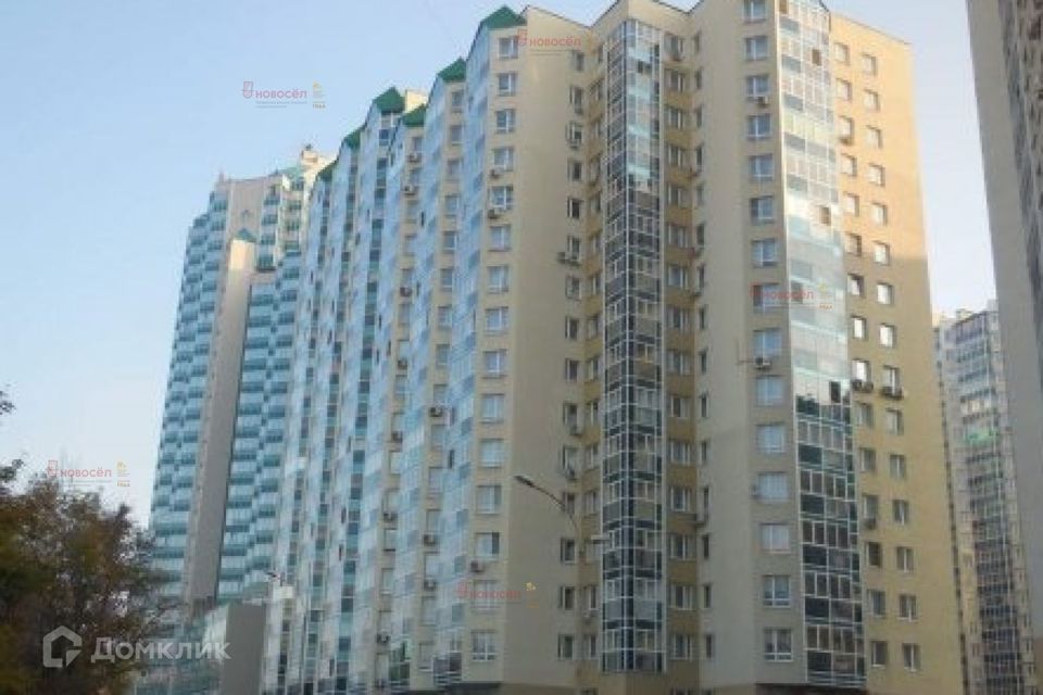 Сдаётся 2-комнатная квартира, 68 м²