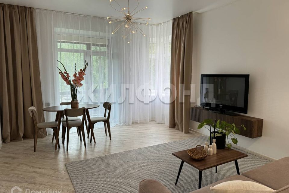 Продаётся 2-комнатная квартира, 68.3 м²