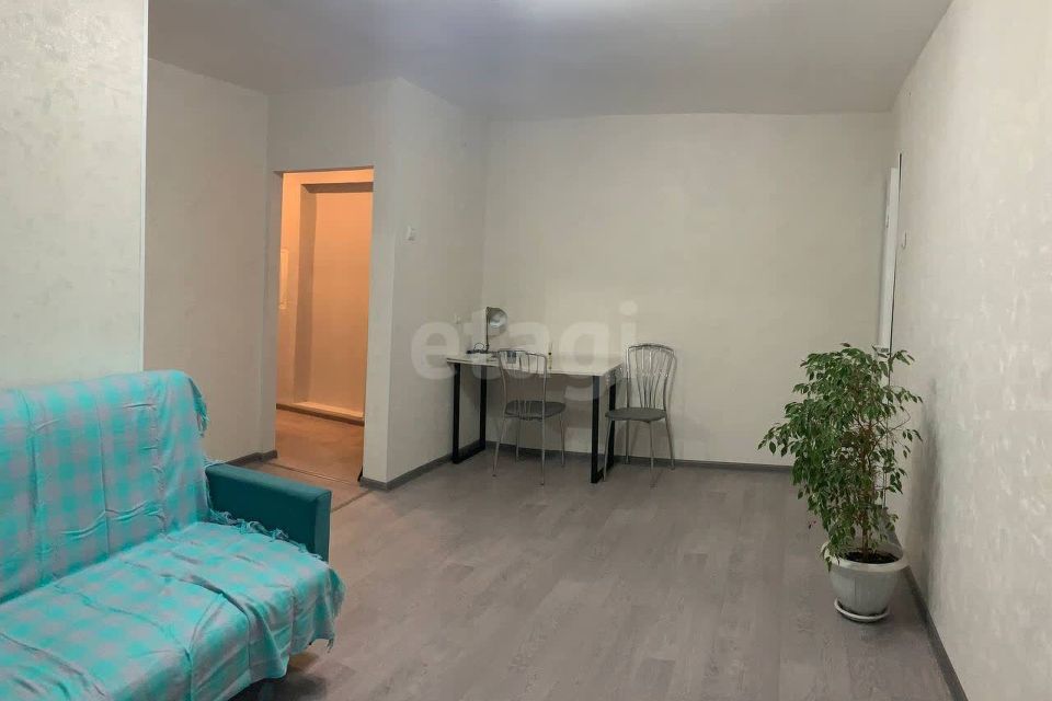 Продаётся 2-комнатная квартира, 43.5 м²