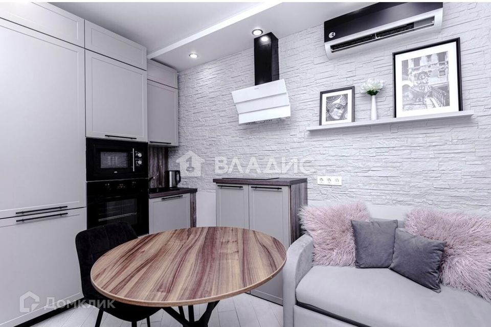 Продаётся 1-комнатная квартира, 40 м²