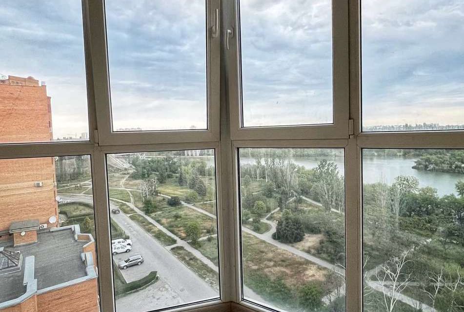 Продаётся 3-комнатная квартира, 65.1 м²