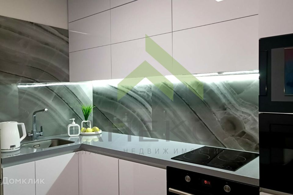 Продаётся 3-комнатная квартира, 71 м²