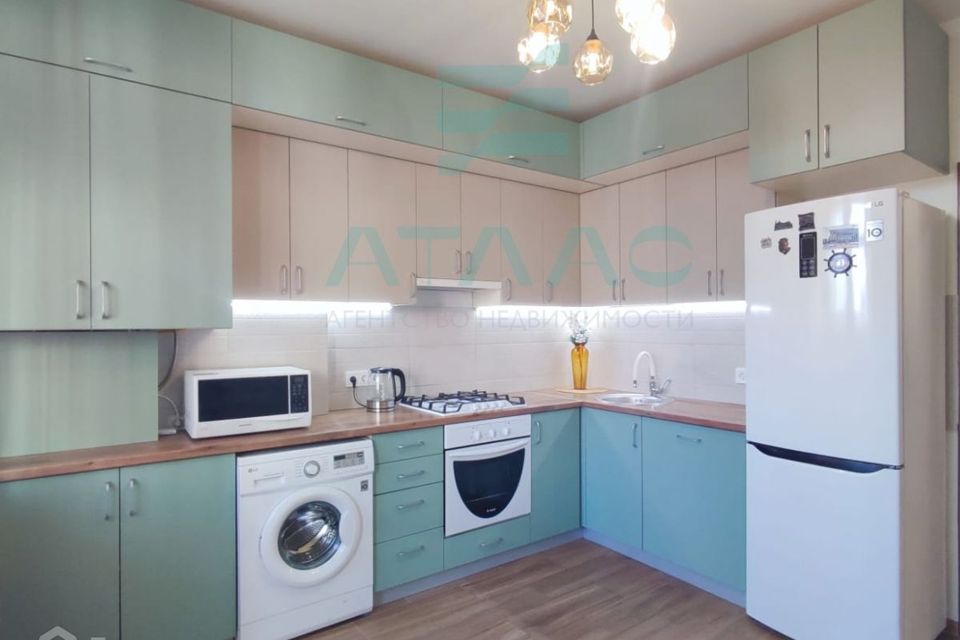 Продаётся 1-комнатная квартира, 39.8 м²