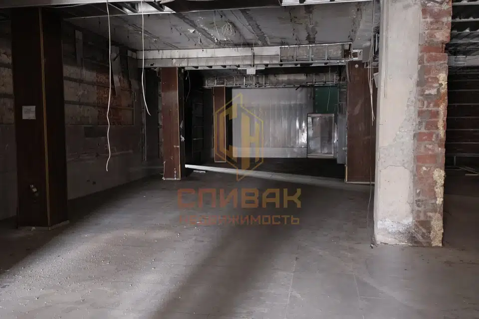 Сдаётся помещение своб. назначения, 204.3 м²