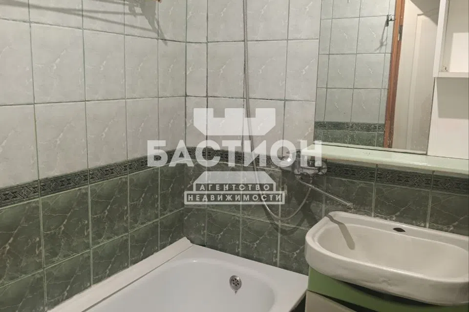Продаётся 1-комнатная квартира, 32 м²