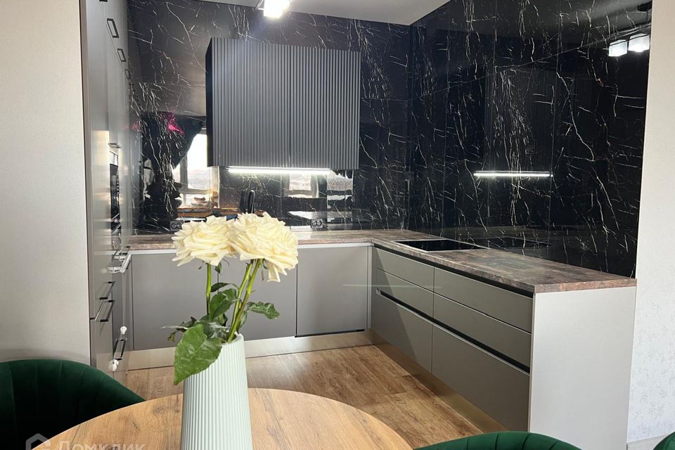 Продаётся 2-комнатная квартира, 62 м²