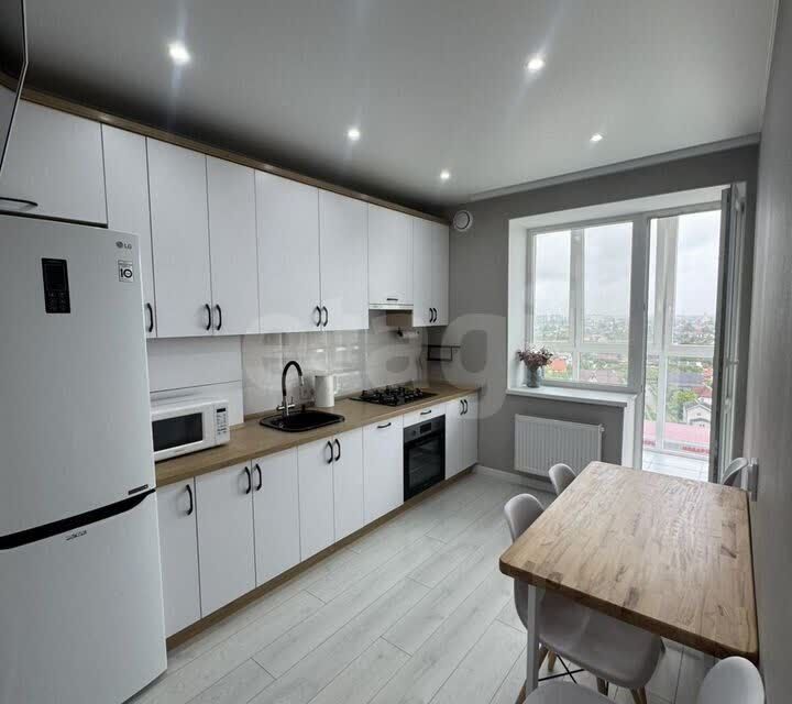 Продаётся 1-комнатная квартира, 35.3 м²