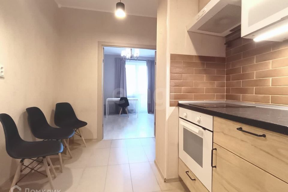Продаётся 1-комнатная квартира, 42.6 м²