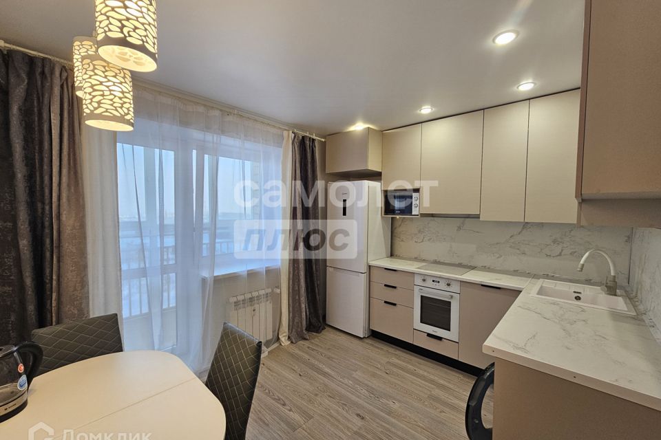 Сдаётся 1-комнатная квартира, 42 м²