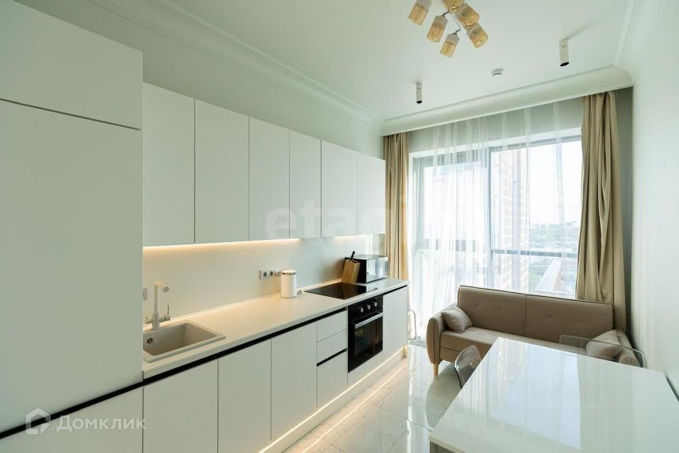 Продаётся 1-комнатная квартира, 41.6 м²