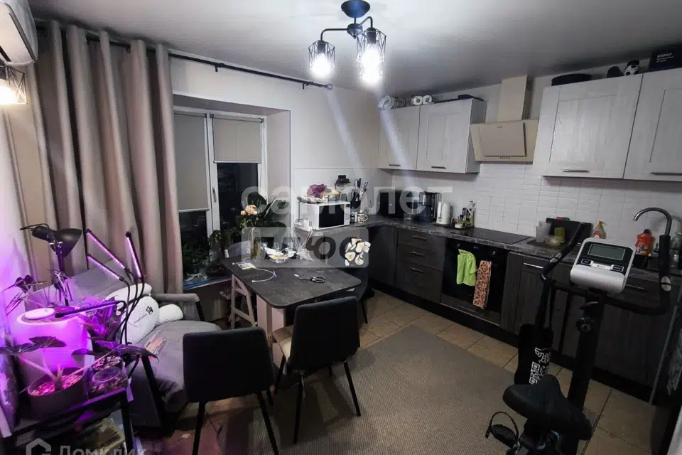 Продаётся 2-комнатная квартира, 52 м²