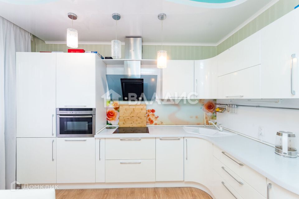 Продаётся 2-комнатная квартира, 72.9 м²
