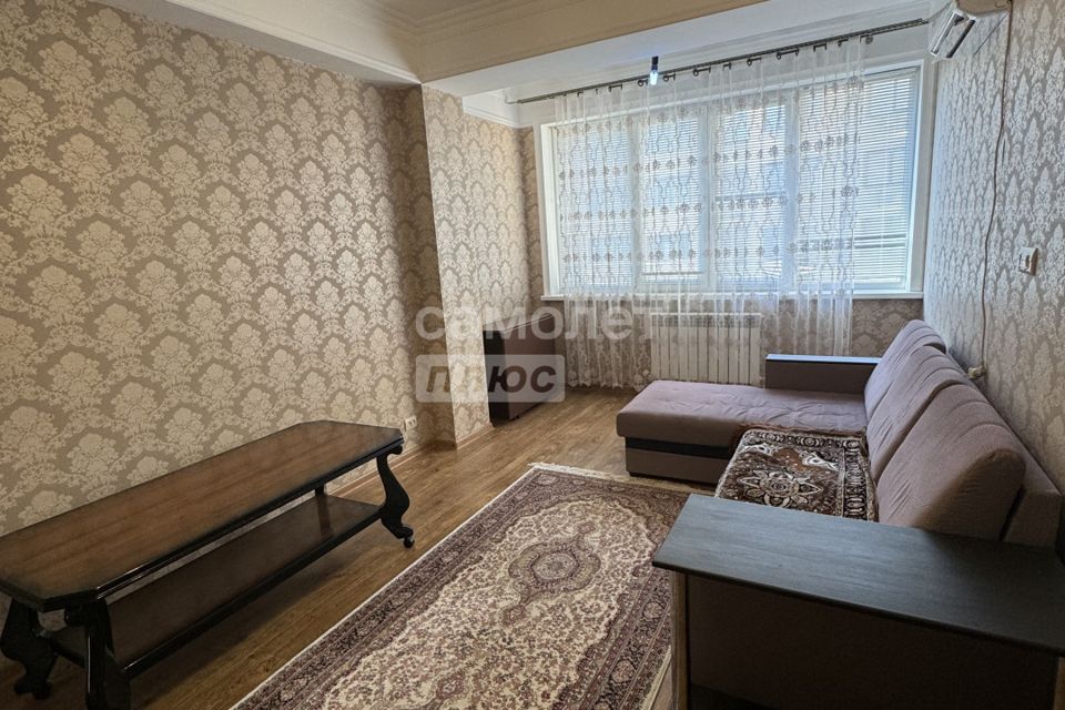Продаётся 1-комнатная квартира, 40 м²