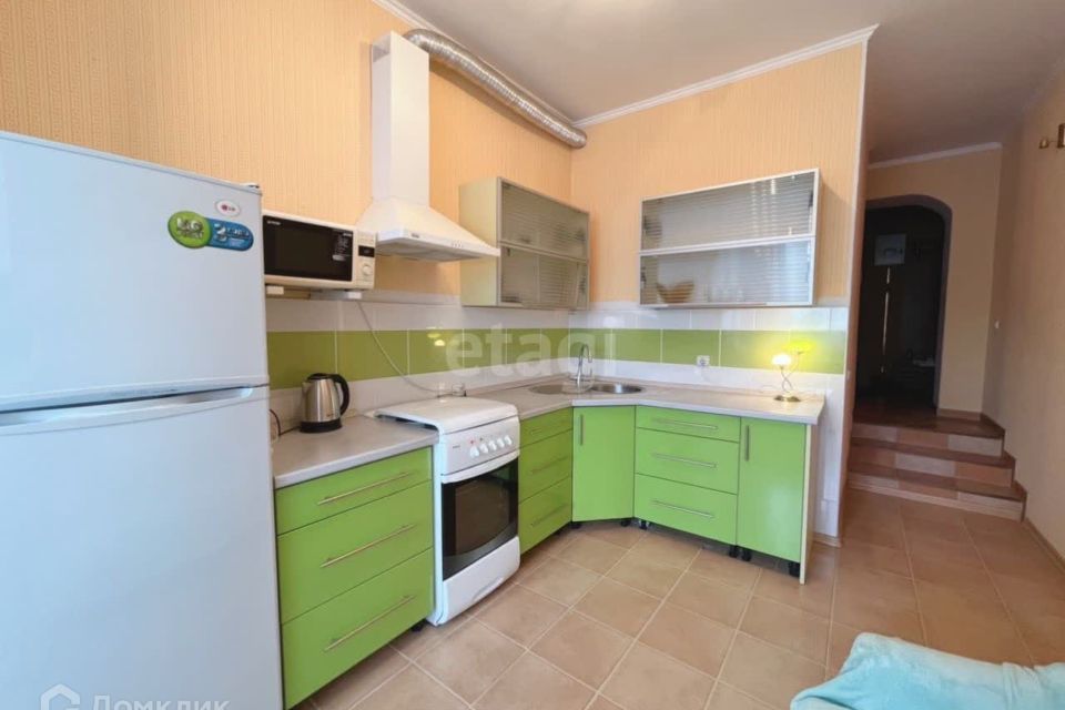 Продаётся 1-комнатная квартира, 50.4 м²