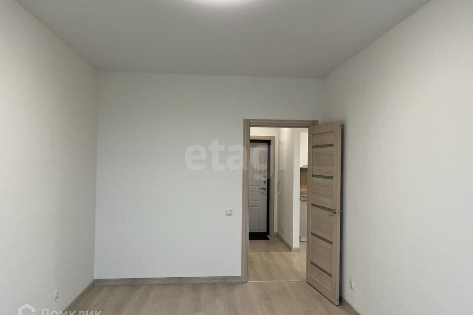 Продаётся 3-комнатная квартира, 65.4 м²