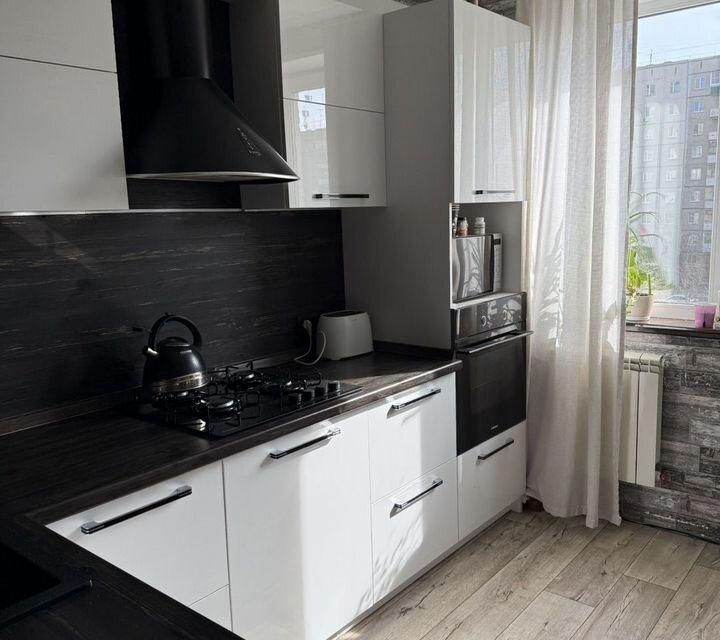Продаётся 3-комнатная квартира, 61.1 м²