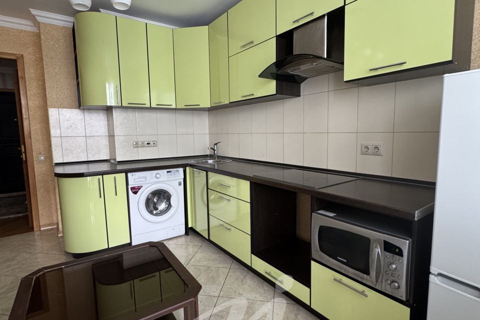 Сдаётся 1-комнатная квартира, 41 м²