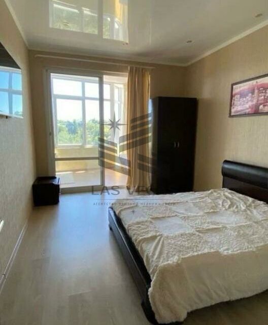 Сдаётся 3-комнатная квартира, 150 м²