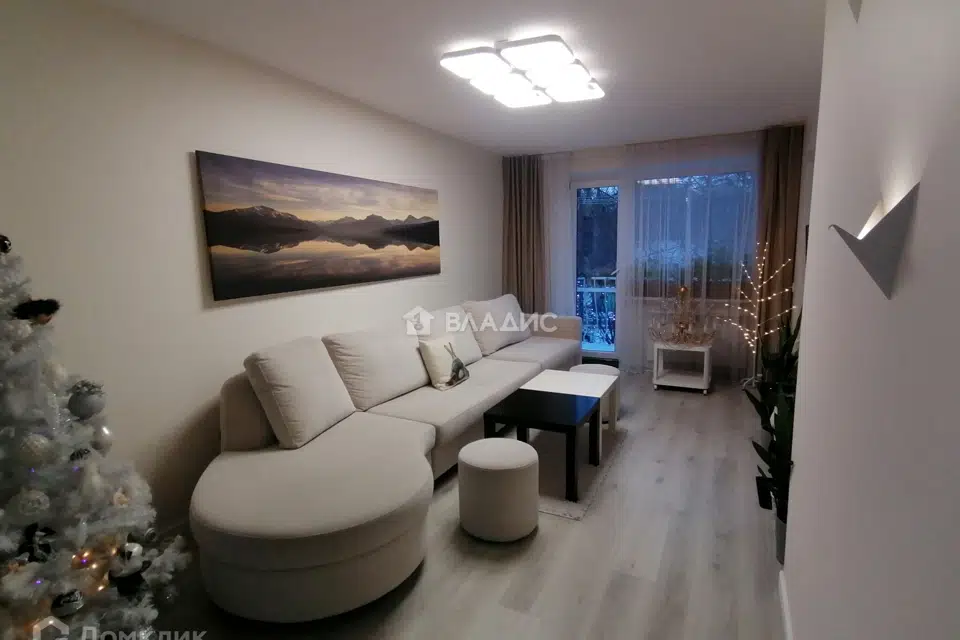 Продаётся 3-комнатная квартира, 64.5 м²