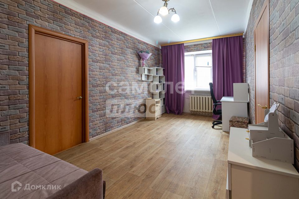 Продаётся 2-комнатная квартира, 42.4 м²