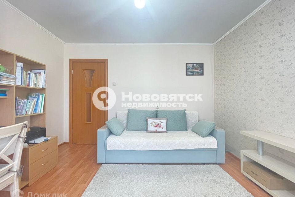 Продаётся 1-комнатная квартира, 32 м²