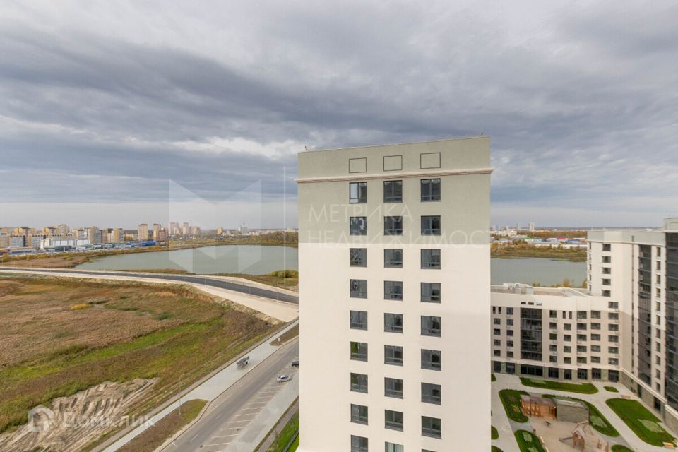 Продаётся 2-комнатная квартира, 76.2 м²
