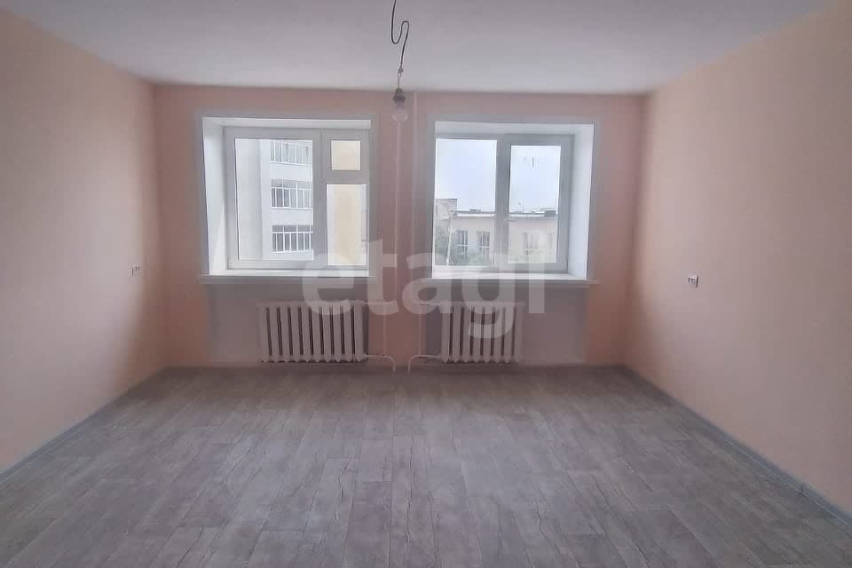 Продаётся 2-комнатная квартира, 65.7 м²