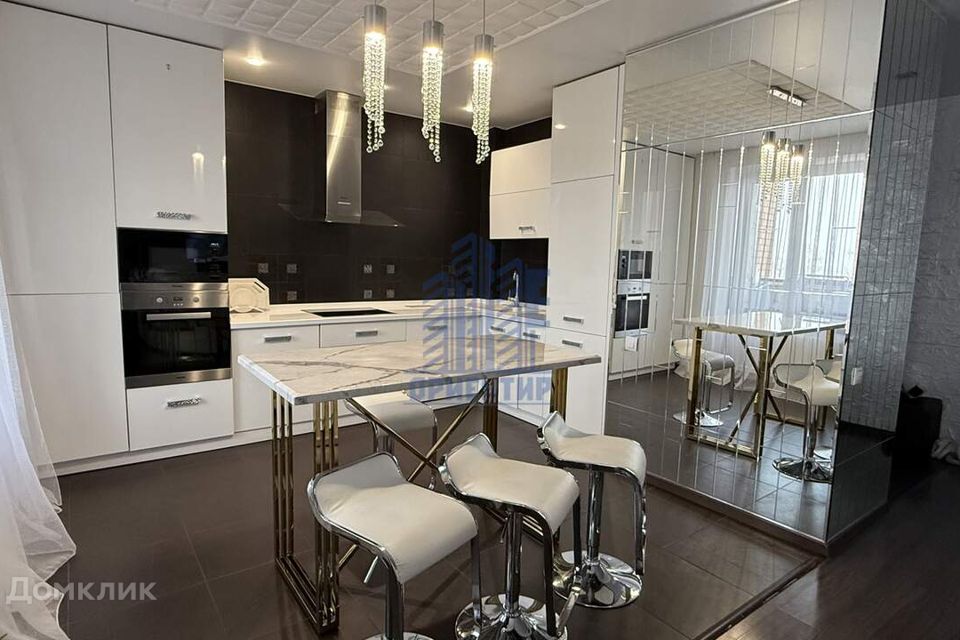 Продаётся 3-комнатная квартира, 99 м²