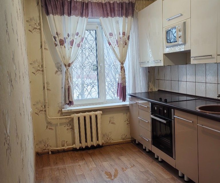 Продаётся 2-комнатная квартира, 43.3 м²