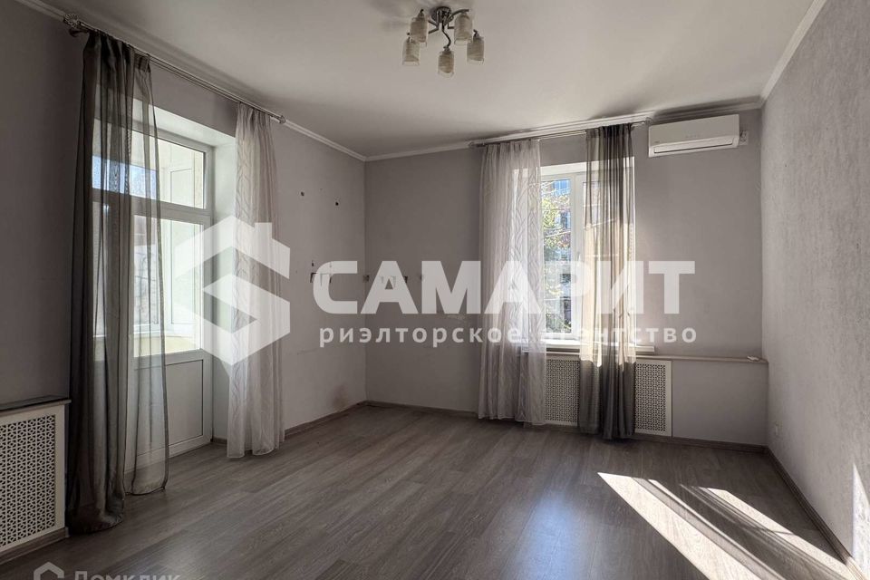 Продаётся 2-комнатная квартира, 59.4 м²