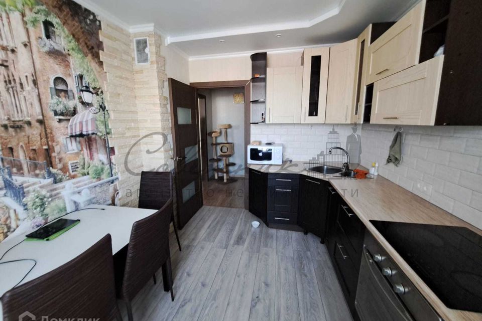 Продаётся 4-комнатная квартира, 84.6 м²