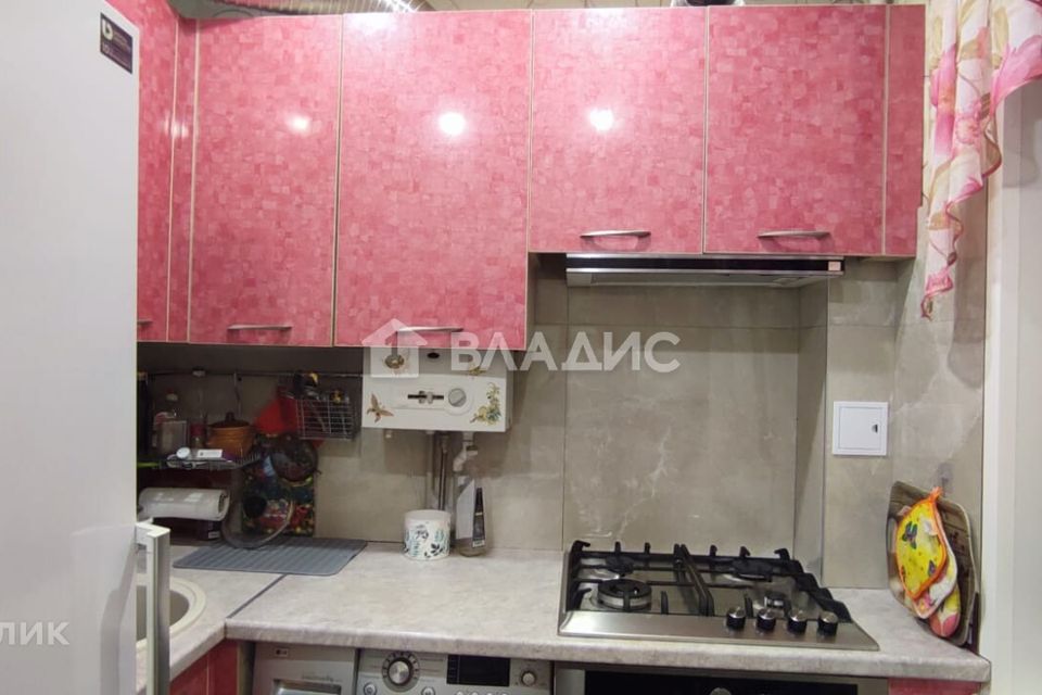 Продаётся 3-комнатная квартира, 56.8 м²