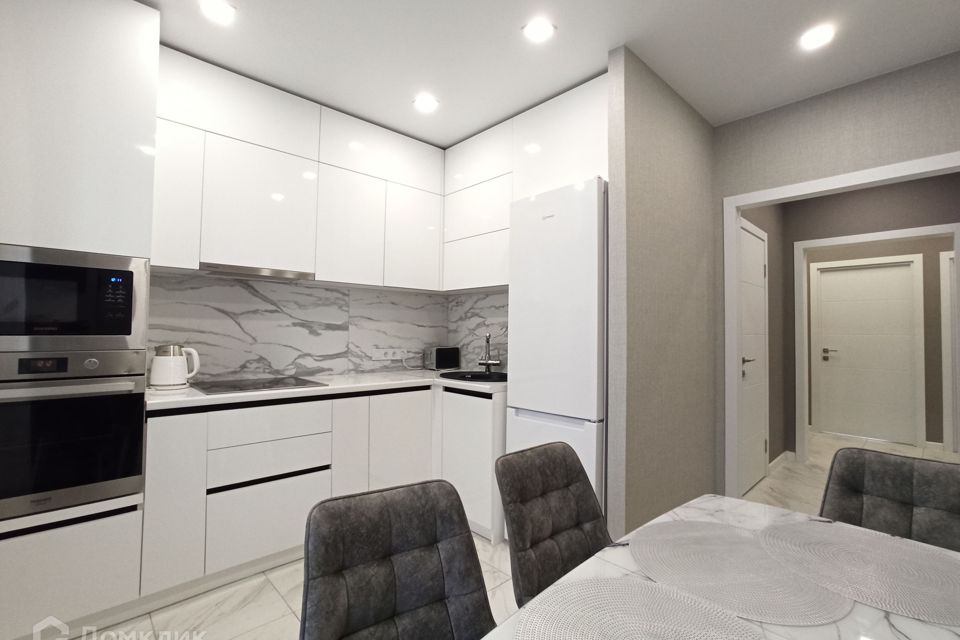 Продаётся 3-комнатная квартира, 76 м²