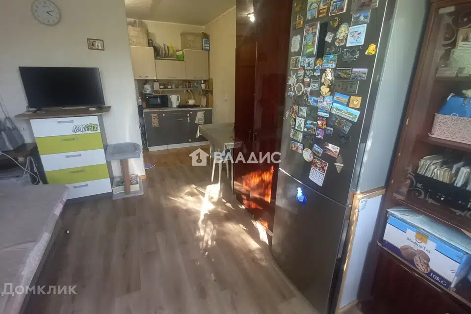 Продаётся комната в 8-комн. квартире, 18.1 м²