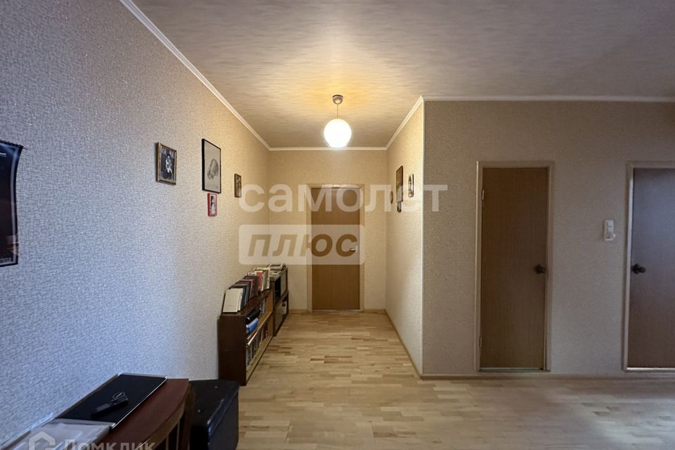 Продаётся 2-комнатная квартира, 91.2 м²