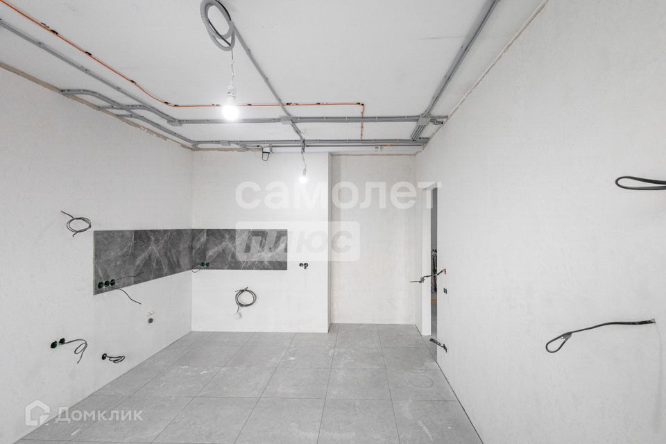 Продаётся 2-комнатная квартира, 61.9 м²