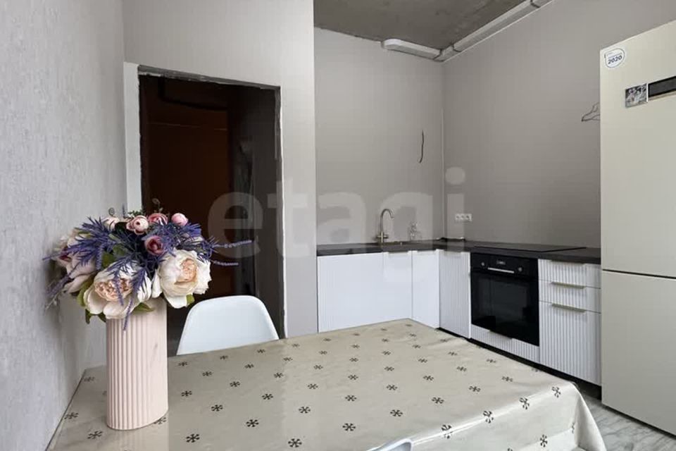 Продаётся 2-комнатная квартира, 62 м²