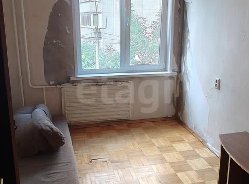Продаётся комната в 1-комн. квартире, 9.3 м²