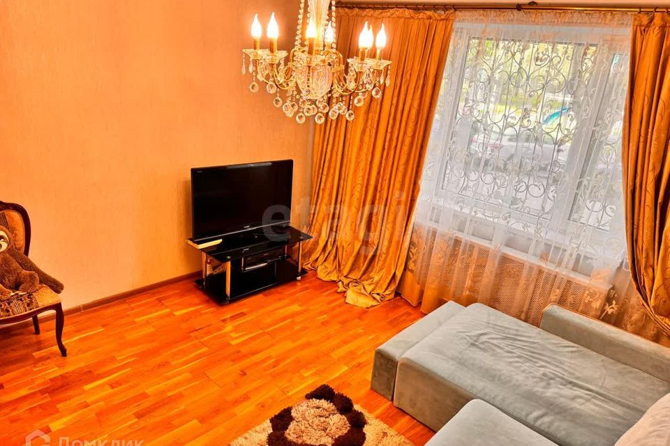 Сдаётся 2-комнатная квартира, 53 м²