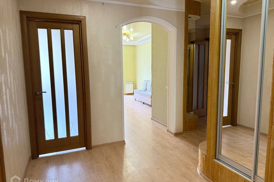 Продаётся 2-комнатная квартира, 74.3 м²